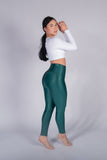 Legging brillante efecto cuero control abdomen color verde esmeralda