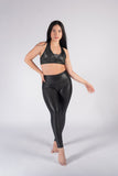 Legging brillante efecto cuero control abdomen color negro